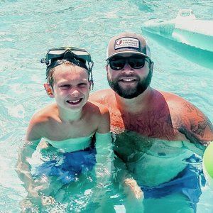 Meet your Posher, Chris